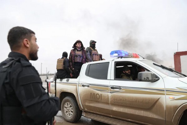 ABD'nin Boşluğunu Suriye Dolduracak! Türkiye'nin Savunduğu 'Tek Devlet Tek Ordu' Süreci Güçleniyor
